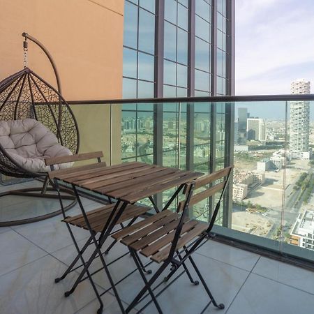 Sky View Tower Apartments Dubái Exterior foto