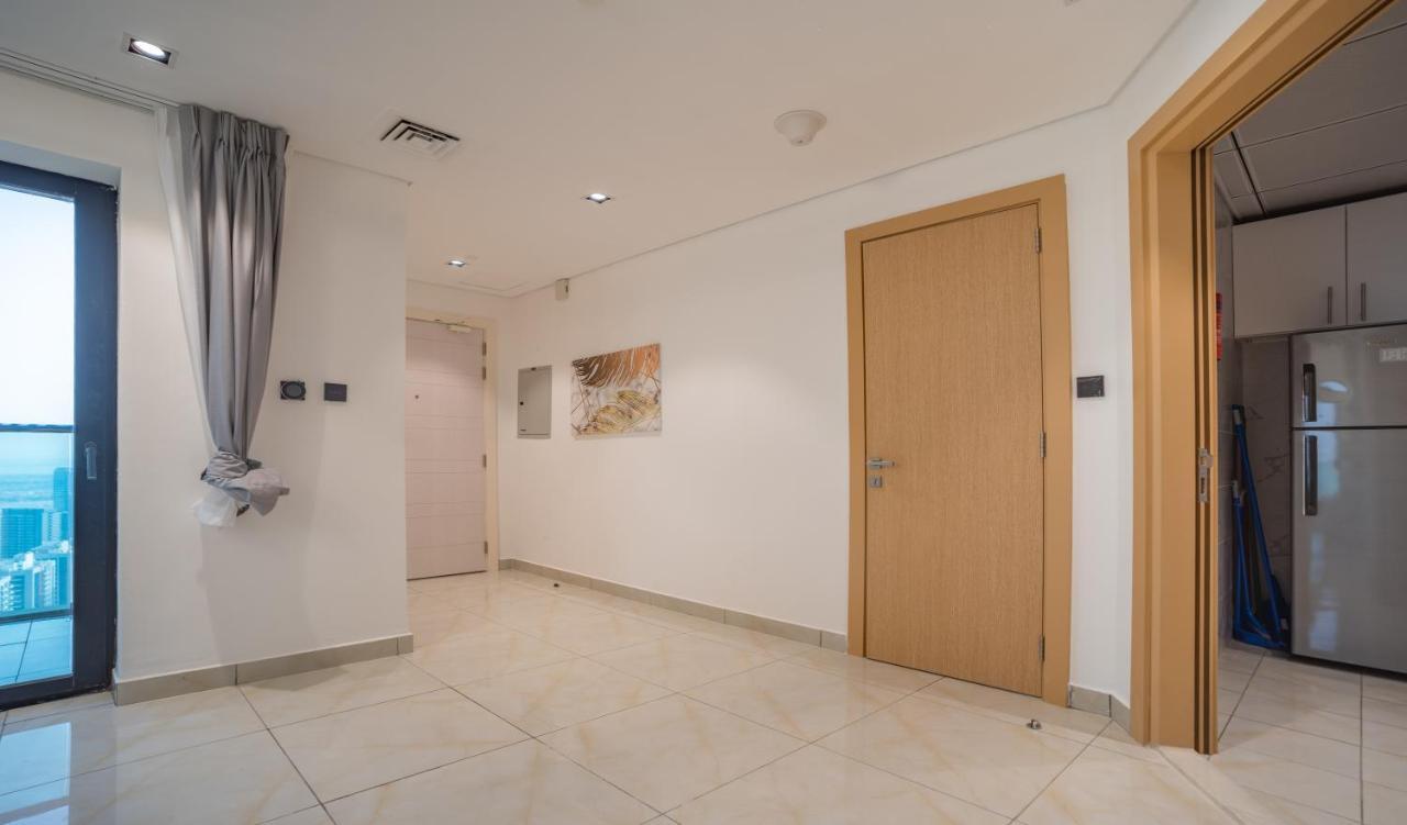 Sky View Tower Apartments Dubái Exterior foto