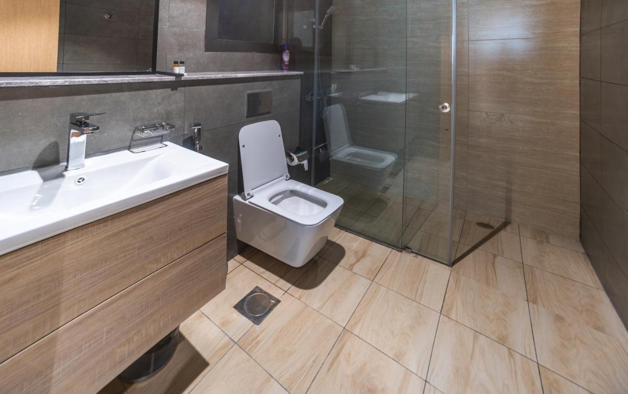 Sky View Tower Apartments Dubái Exterior foto