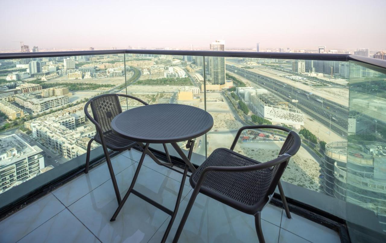 Sky View Tower Apartments Dubái Exterior foto