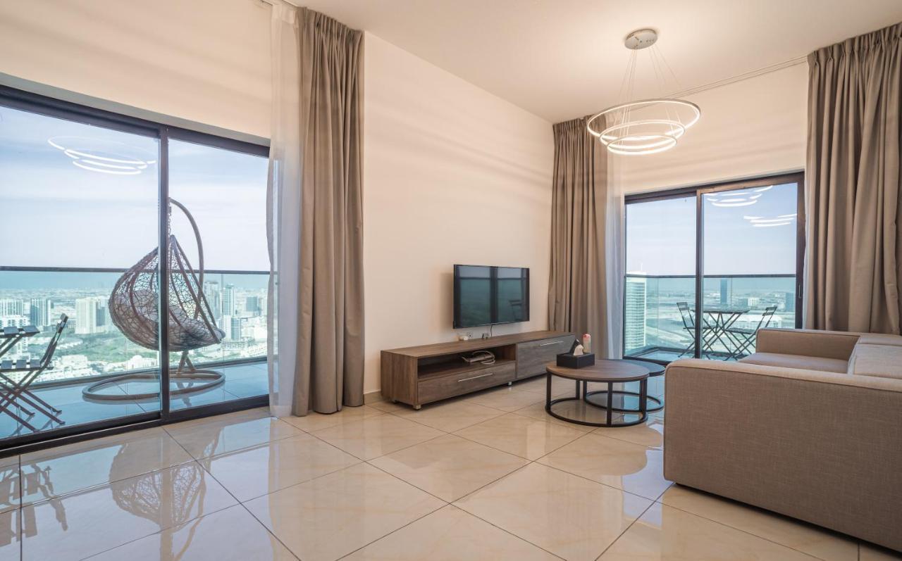 Sky View Tower Apartments Dubái Exterior foto