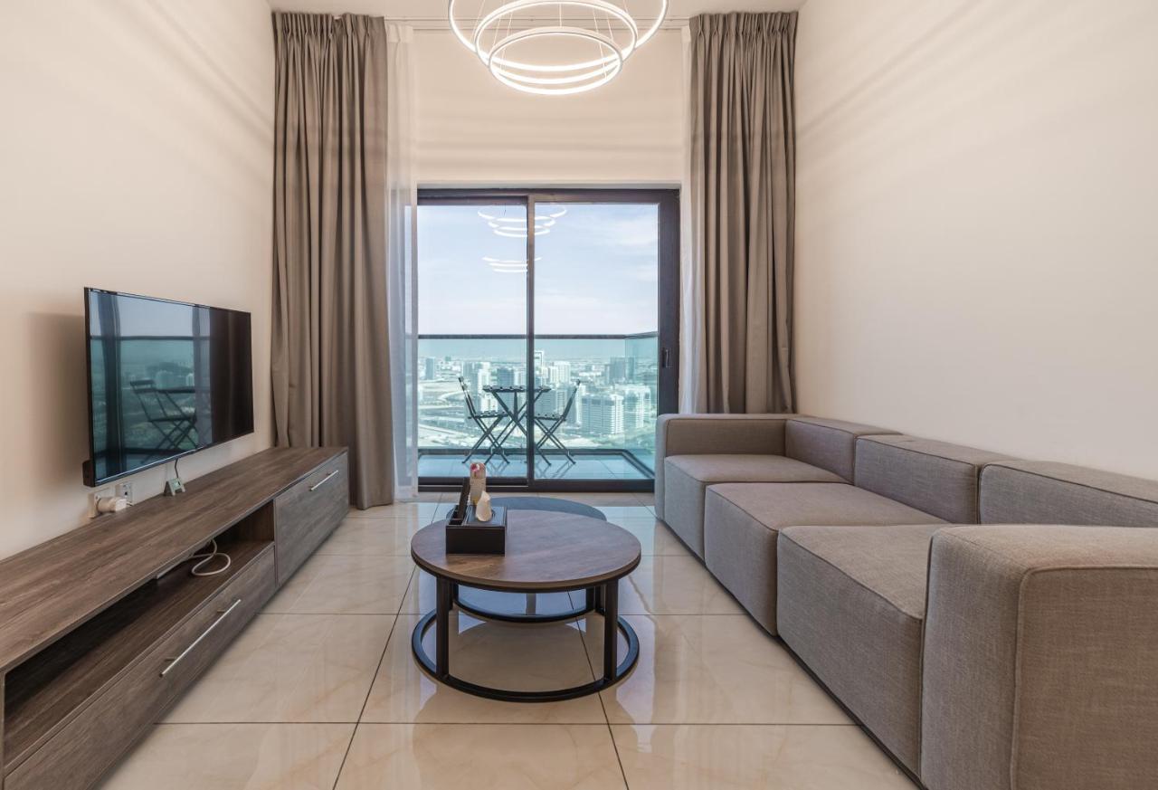 Sky View Tower Apartments Dubái Exterior foto