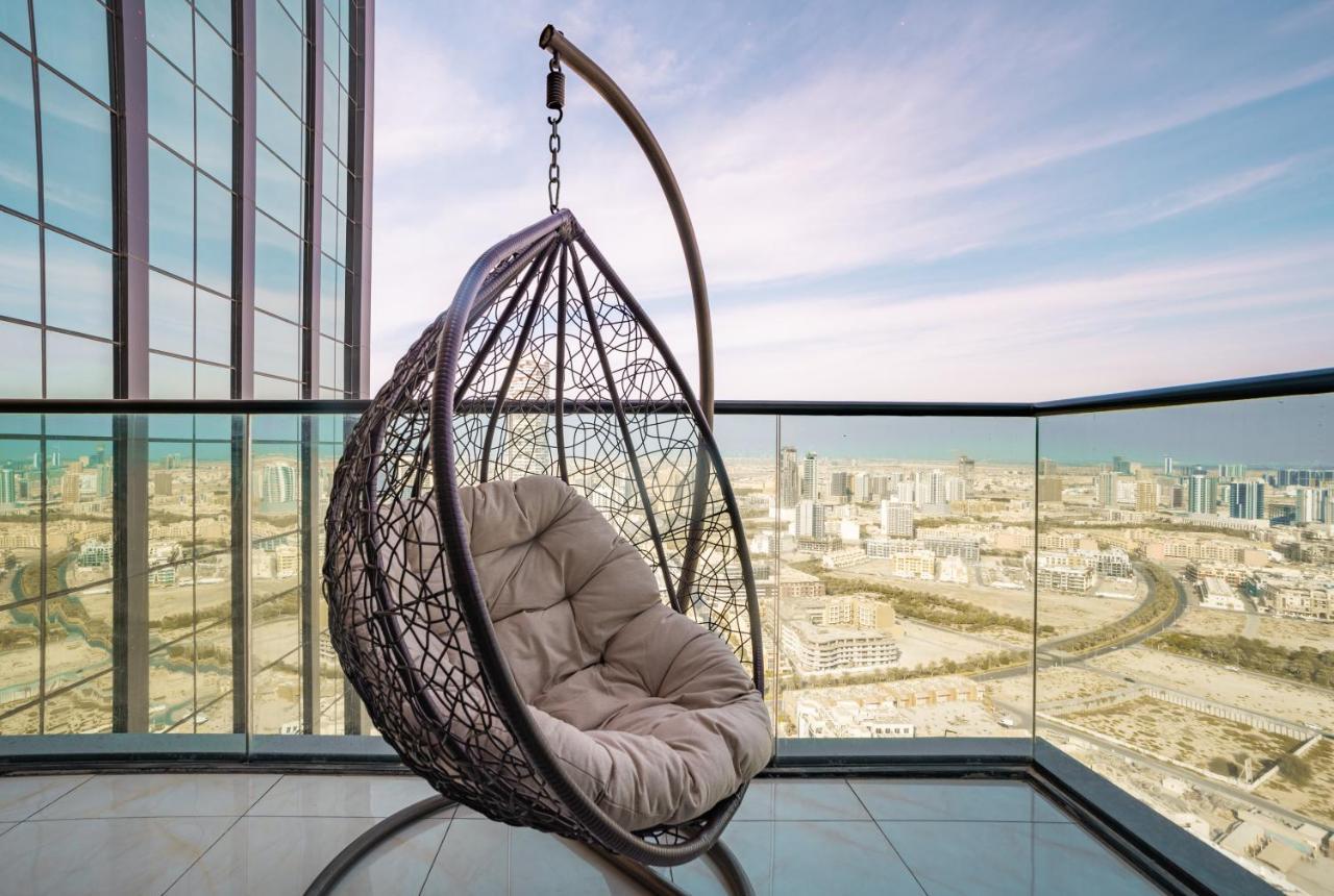 Sky View Tower Apartments Dubái Exterior foto